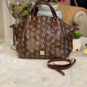 DOONEY & BOURKE 1975 SUTTON SYDNEY SATCHEL